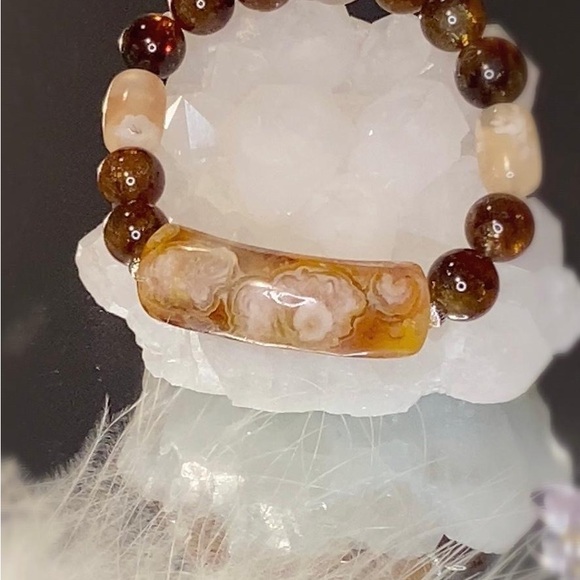 HAND MADE - Chic Brown and Cream Beaded Bracelet